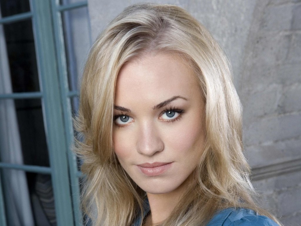 Yvonne Strahovski