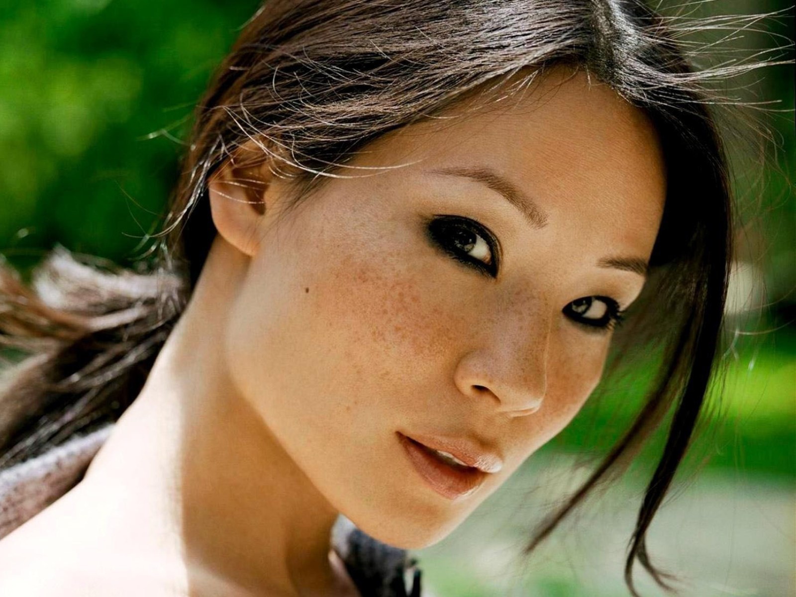 Lucy Liu