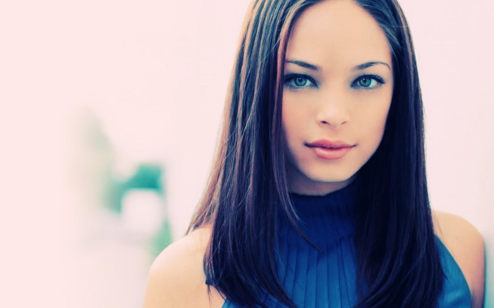 Kristin Kreuk