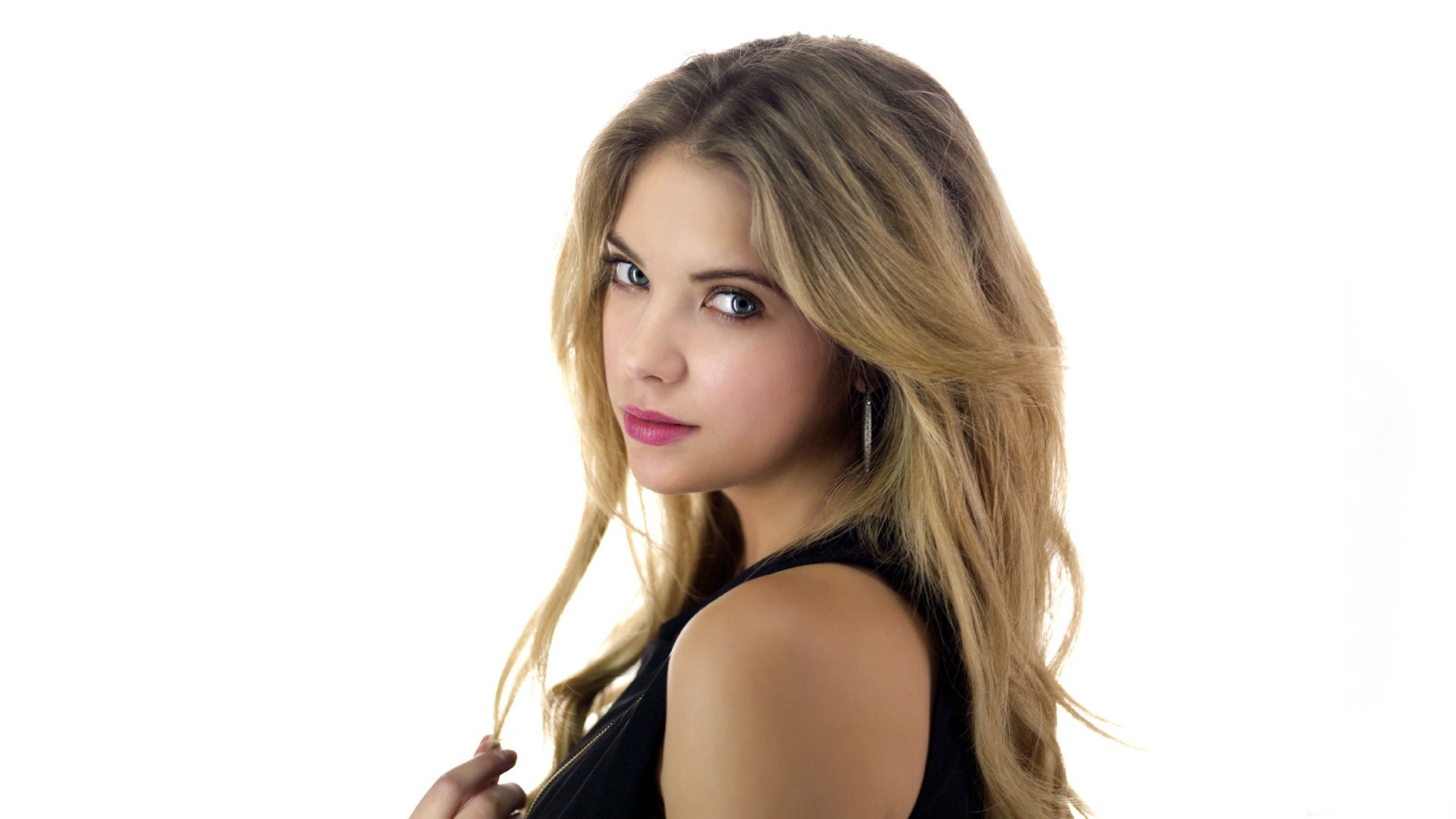 Ashley Benson