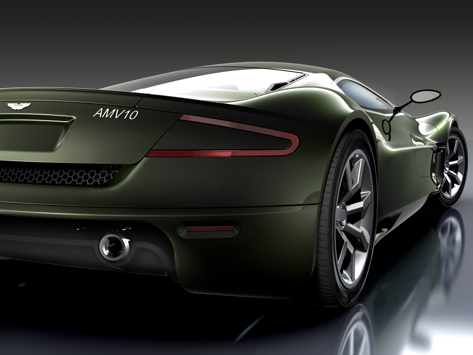 Aston Martin Amv10