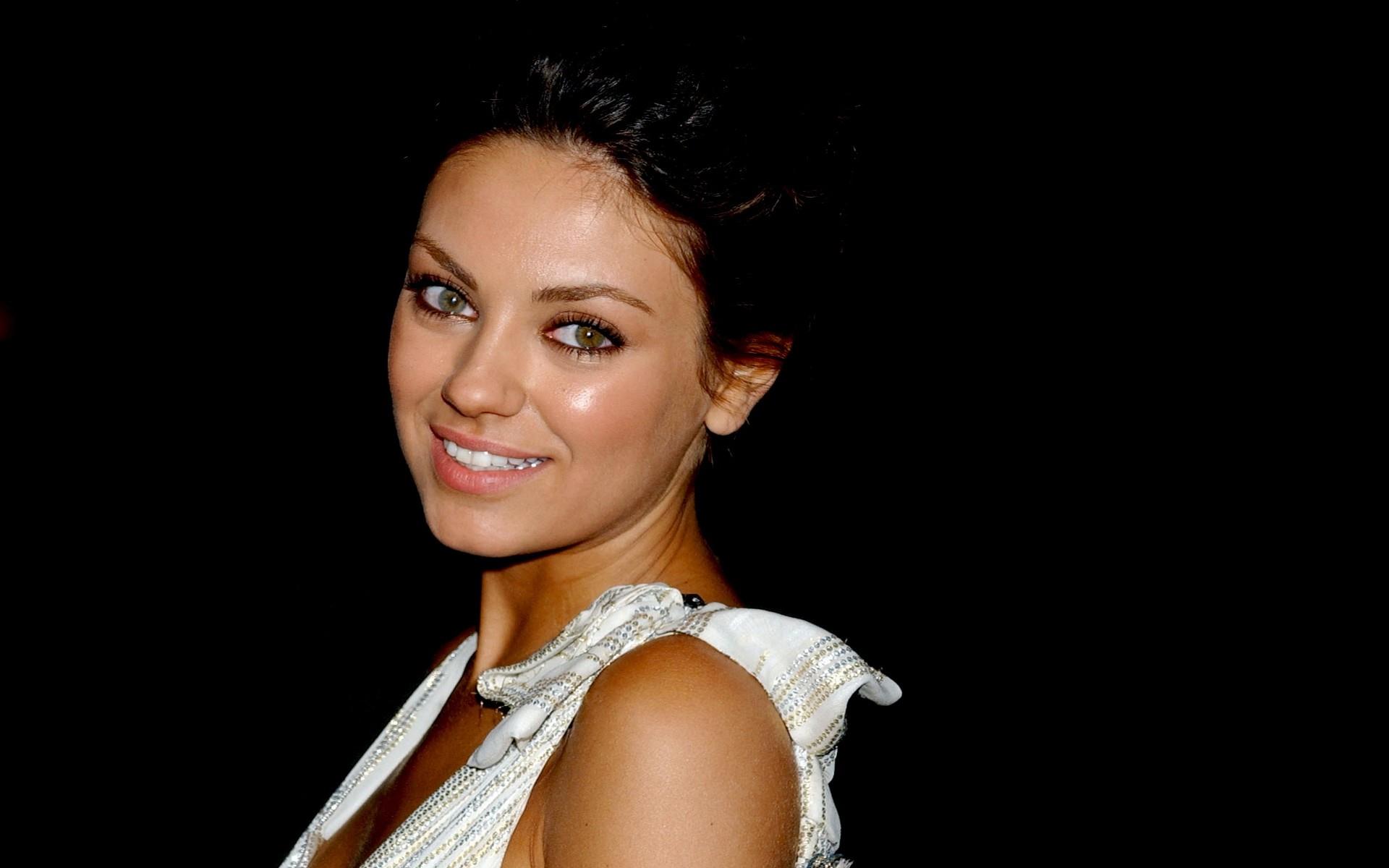 Mila Kunis