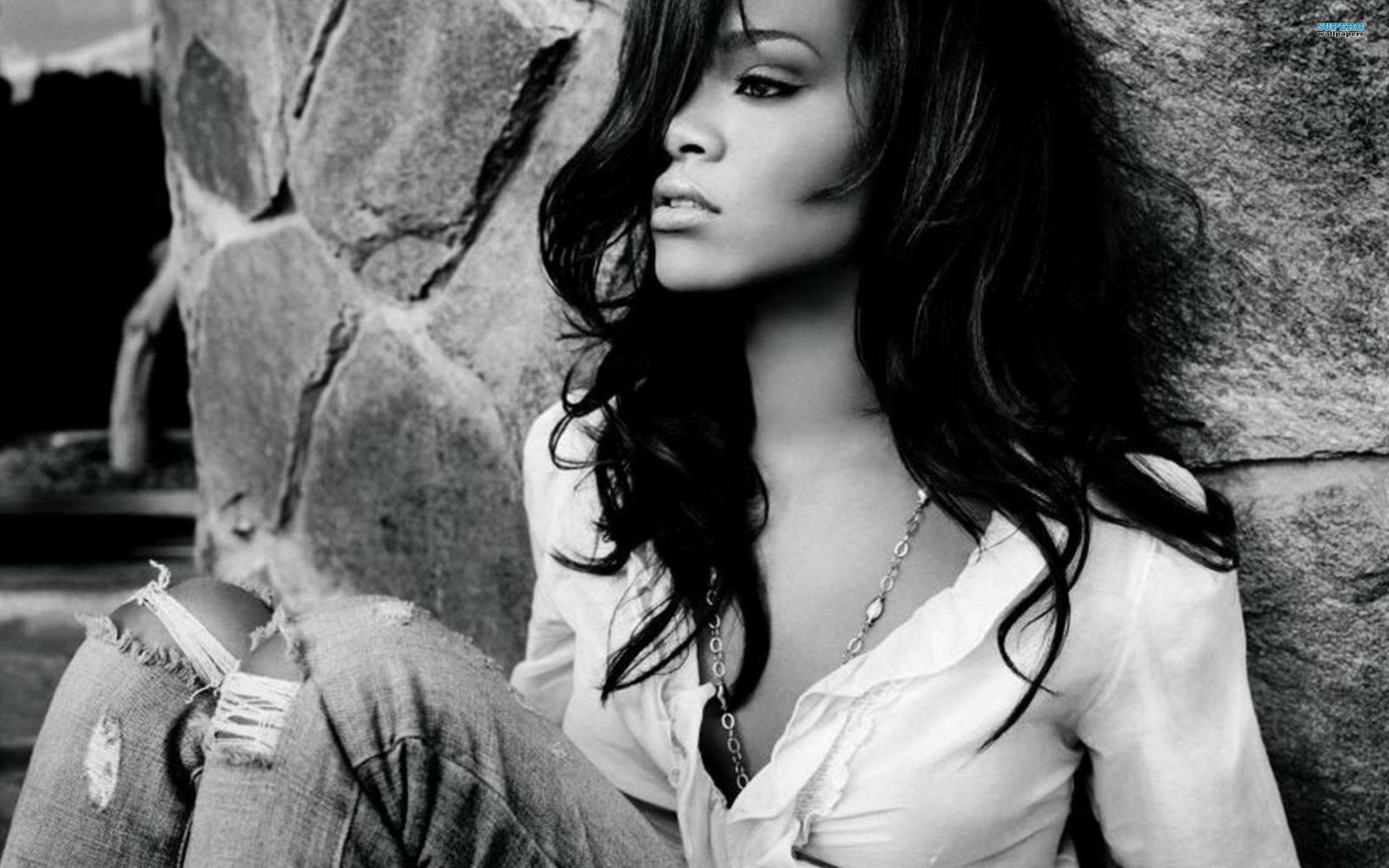 Rihanna Fenty