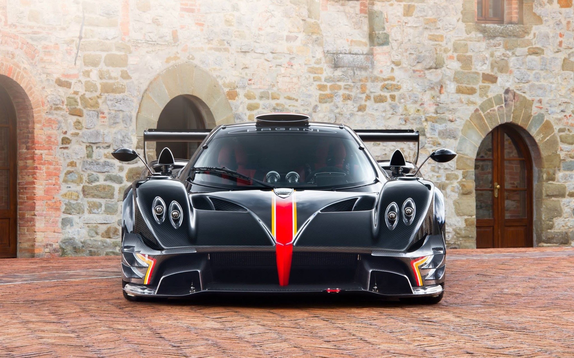 Pagani Zonda Revolucion