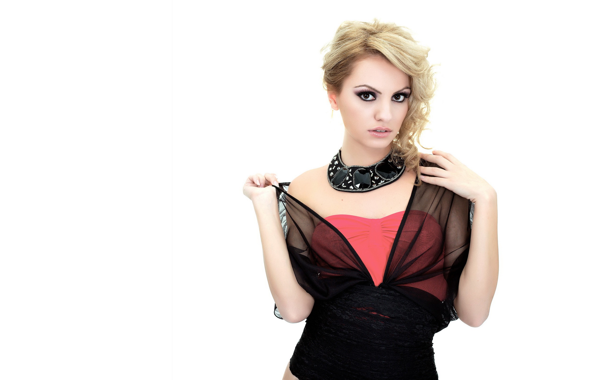 Alexandra Stan