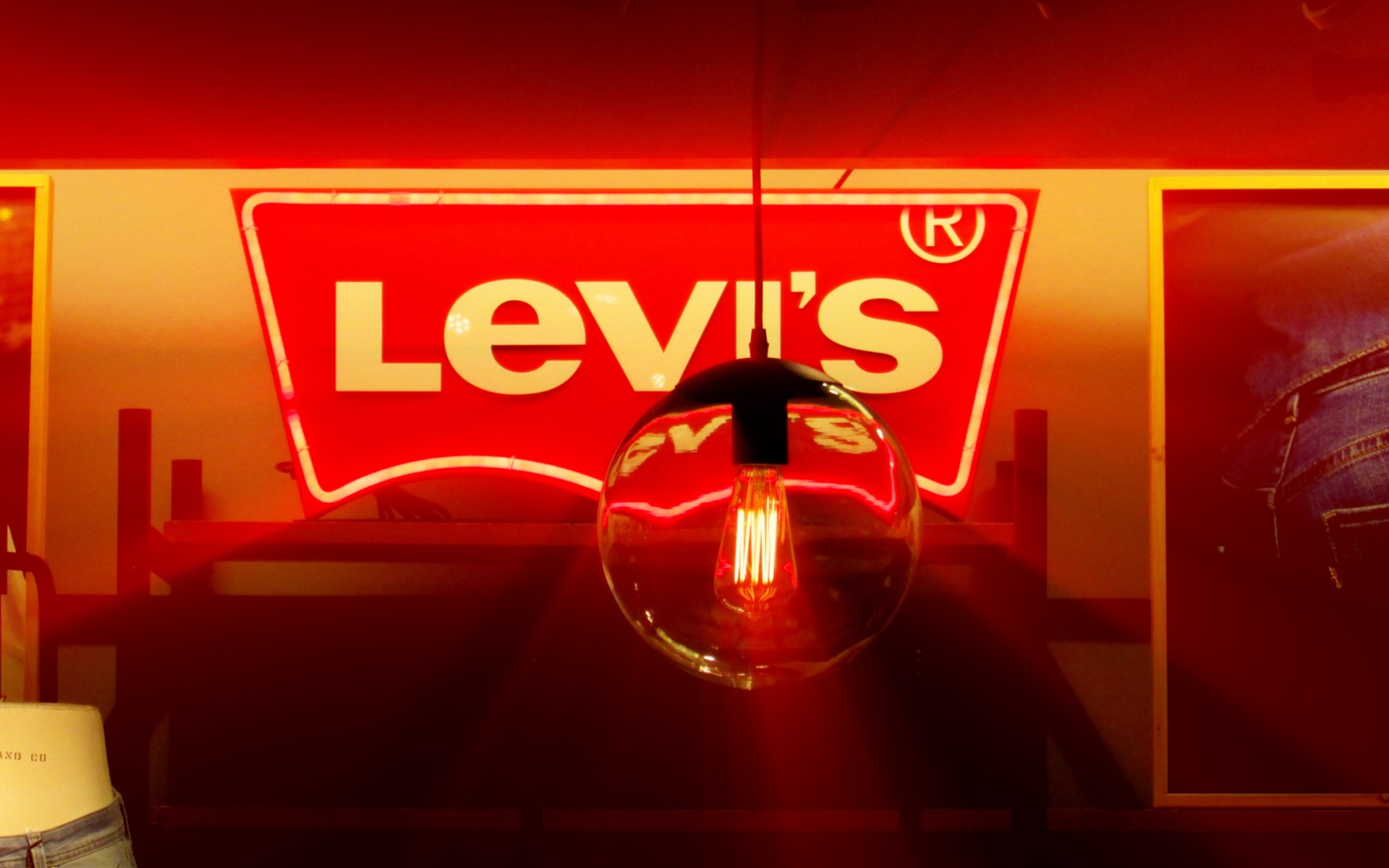 Levi's