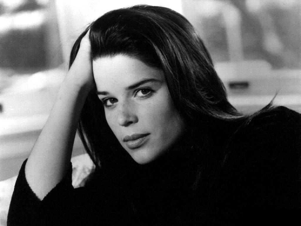 Neve Campbell