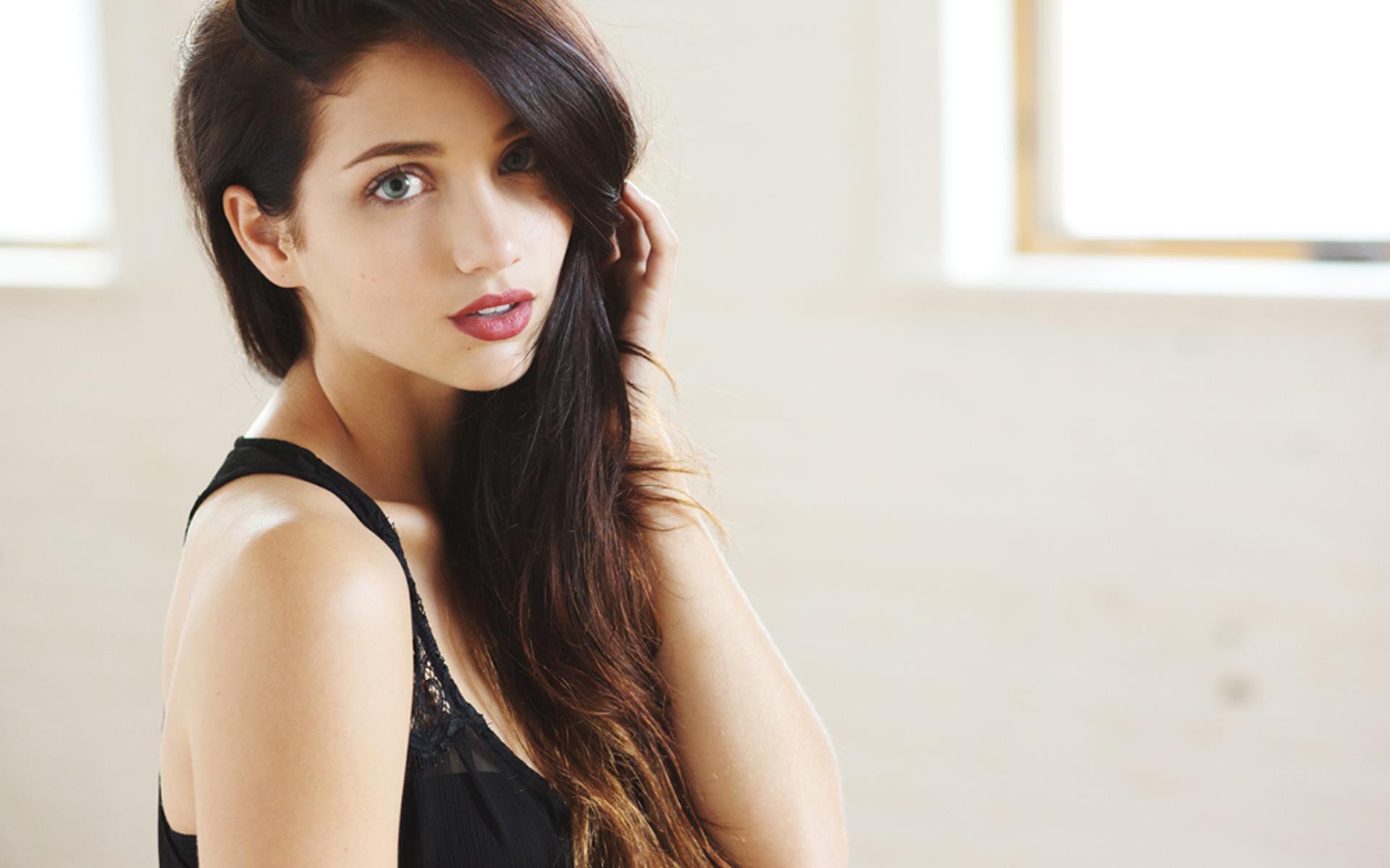 Emily Rudd