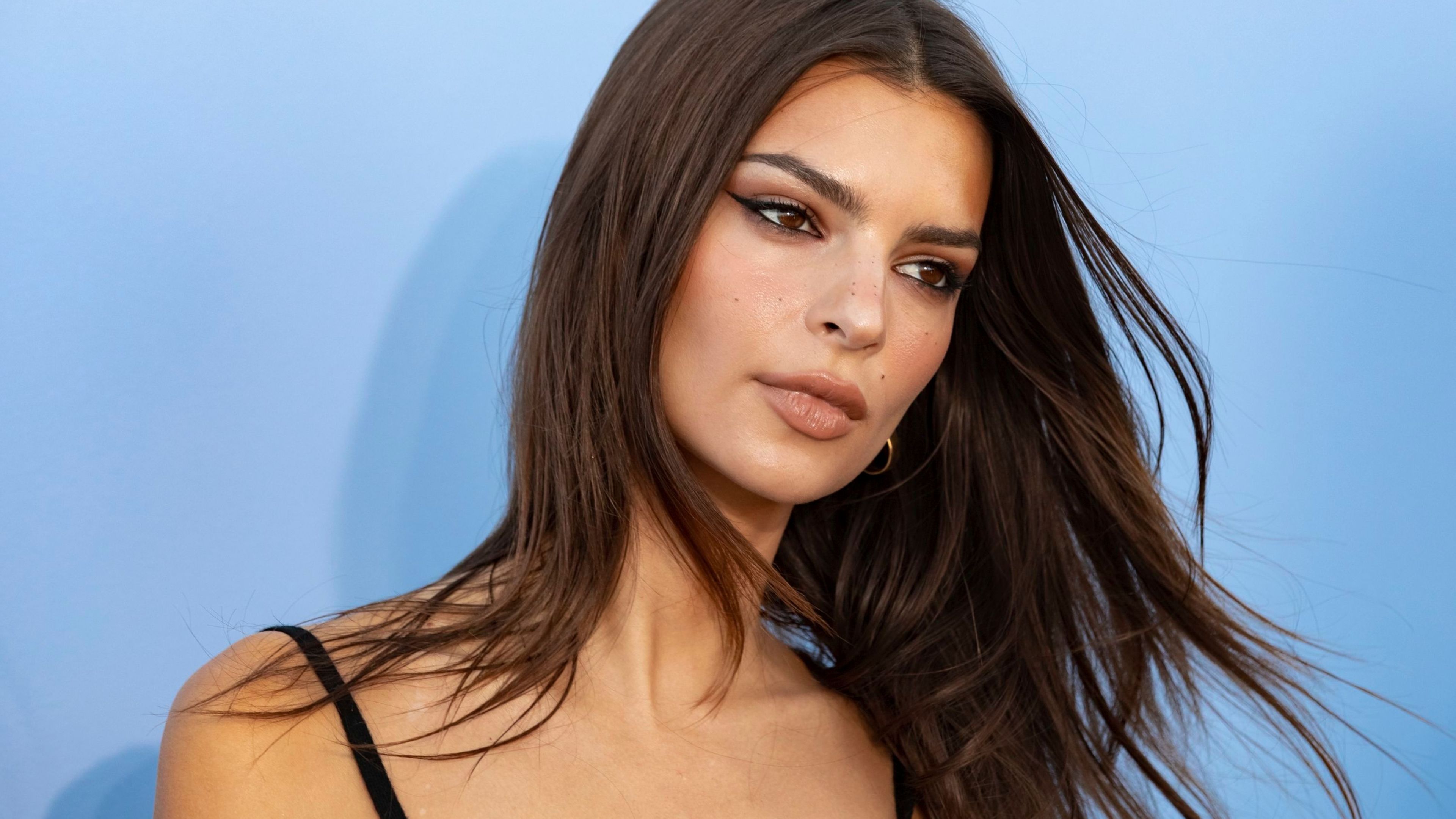 Emily Ratajkowski
