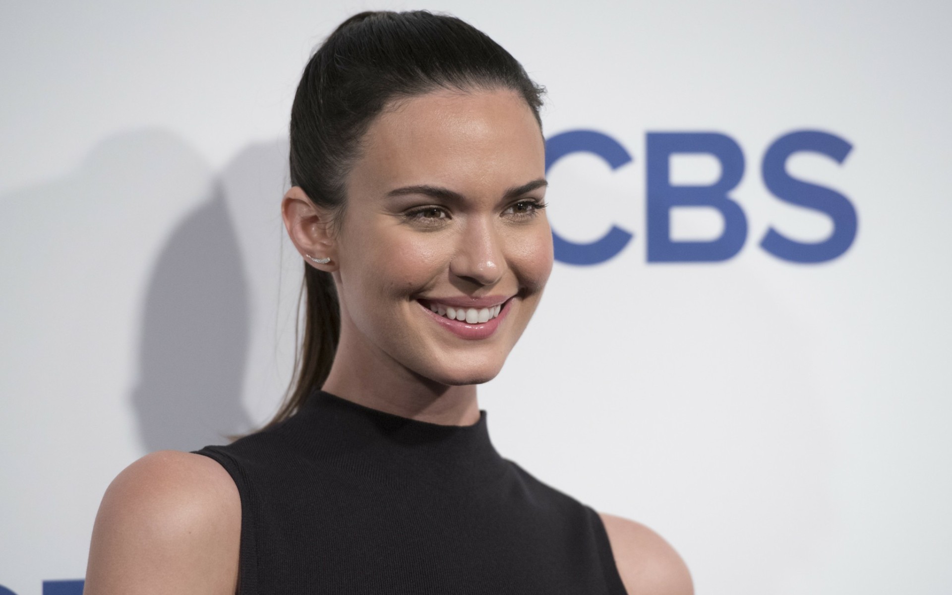 Odette Annable